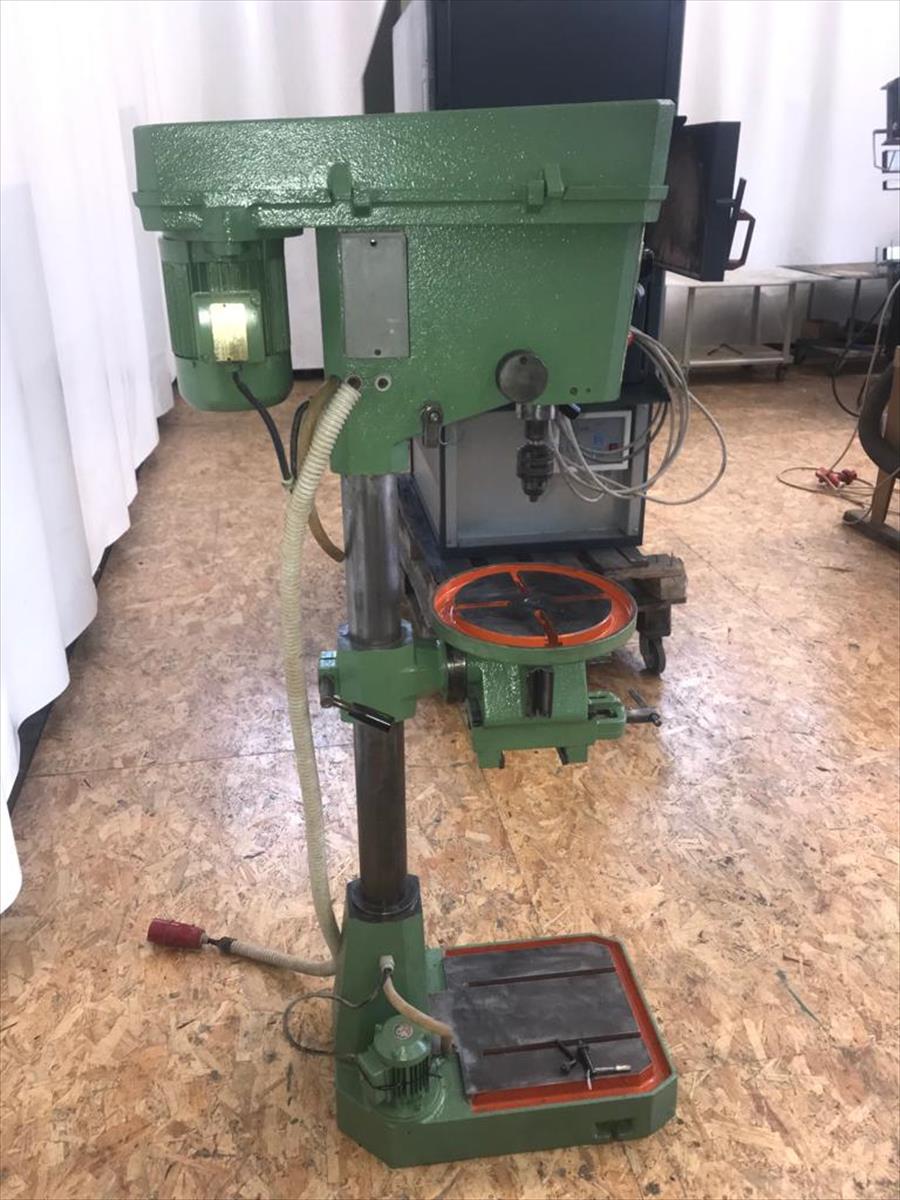 Trapano A Colonna FEMIJOB DIGIMAX13 720W - Mandrino Autoserrante 13mm, Velocit&agrave; Variabile